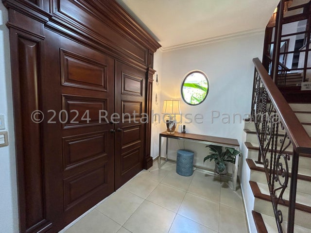 Splendid Home - Exclusiva Casa en Costa Sur